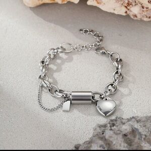 18K Gold Plated Stainless Steel Heart Pendant Chunky Chain Bracelet